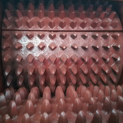 Pequeña trituradora de vidrio de laboratorio de doble rodillo con tamaño de descarga ajustable 0-40 mm
