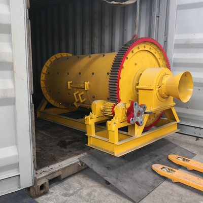 Molino de bolas húmedas con motor o motor para moler mineral de oro a precios asequibles