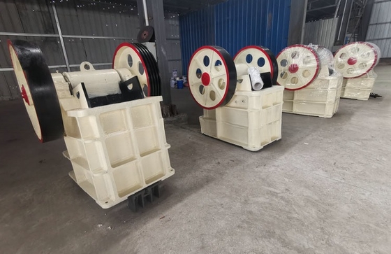 Granito orgánico triturador de mandíbula ideal para el trituración de diferentes materiales