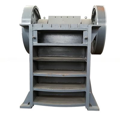 30kw PE400x600 trituradora móvil de mandíbula de piedra de oro pequeño mineral con dimensiones de 1400x1740x1663mm