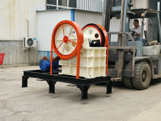 Máquina de trituración de rocas portátil de mineral de oro de 1 a 500 t/h para trituración de piedra