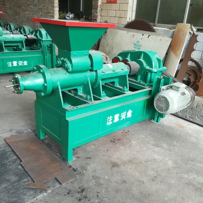 Materia prima Cisterna de carbón Brisa de carbón barras de carbón pellets de carbón tornillo máquina de extrusión de briquetas