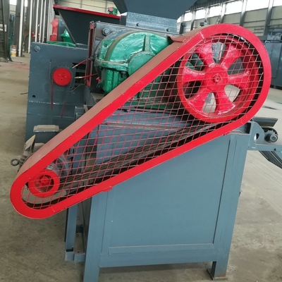 Máquina de fabricación de mini carbón con motor de CA Fabricante de briquetas Conjunto completo para la producción de carbón limpio
