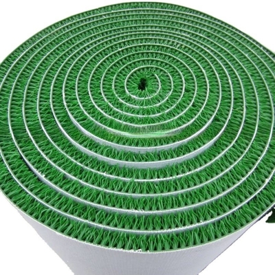Envase de manta de plástico de PVC PE Oro hierba de lavado con alta rigidez y grosor de 11-20 mm