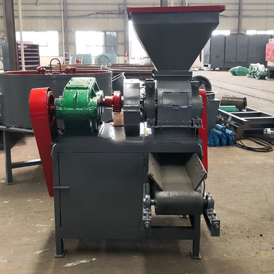 Máquina de briquetas de coque de petróleo con un peso de 700 kg y menos del 50% de humedad del material