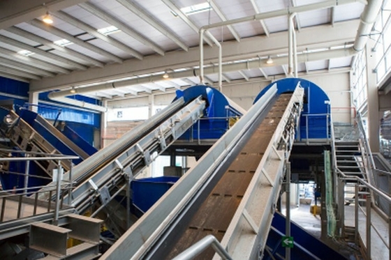 Máquina de filtrado de residuos rotativos sólidos para la minería Máquina de filtrado rotativo de tambor