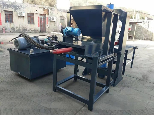 Repuestos a largo plazo 100-200t Presión Tipo hidráulico Cubo Carbón Shisha Briquettes máquina de fabricación