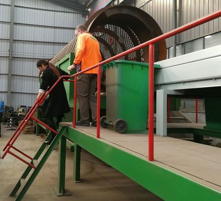 Pantalla de descarga de residuos sólidos municipales regulable por tensión con capacidad personalizable